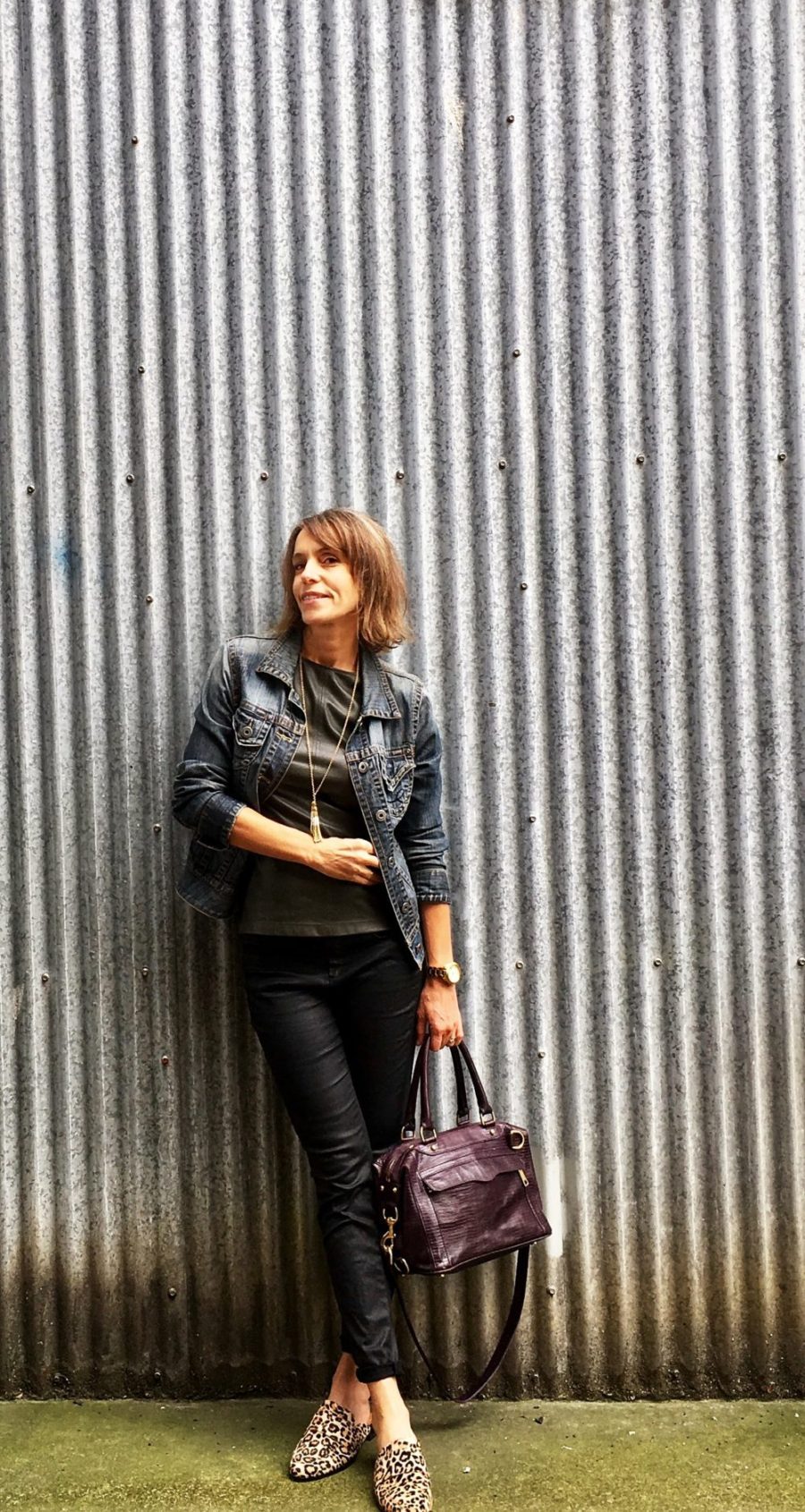 Dress Thinner Now – 3 Simple Ways That Don’t Include Losing Weight or Wearing Spanx